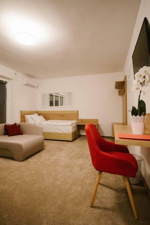2I Rooms Ðakovo Zewnętrze zdjęcie